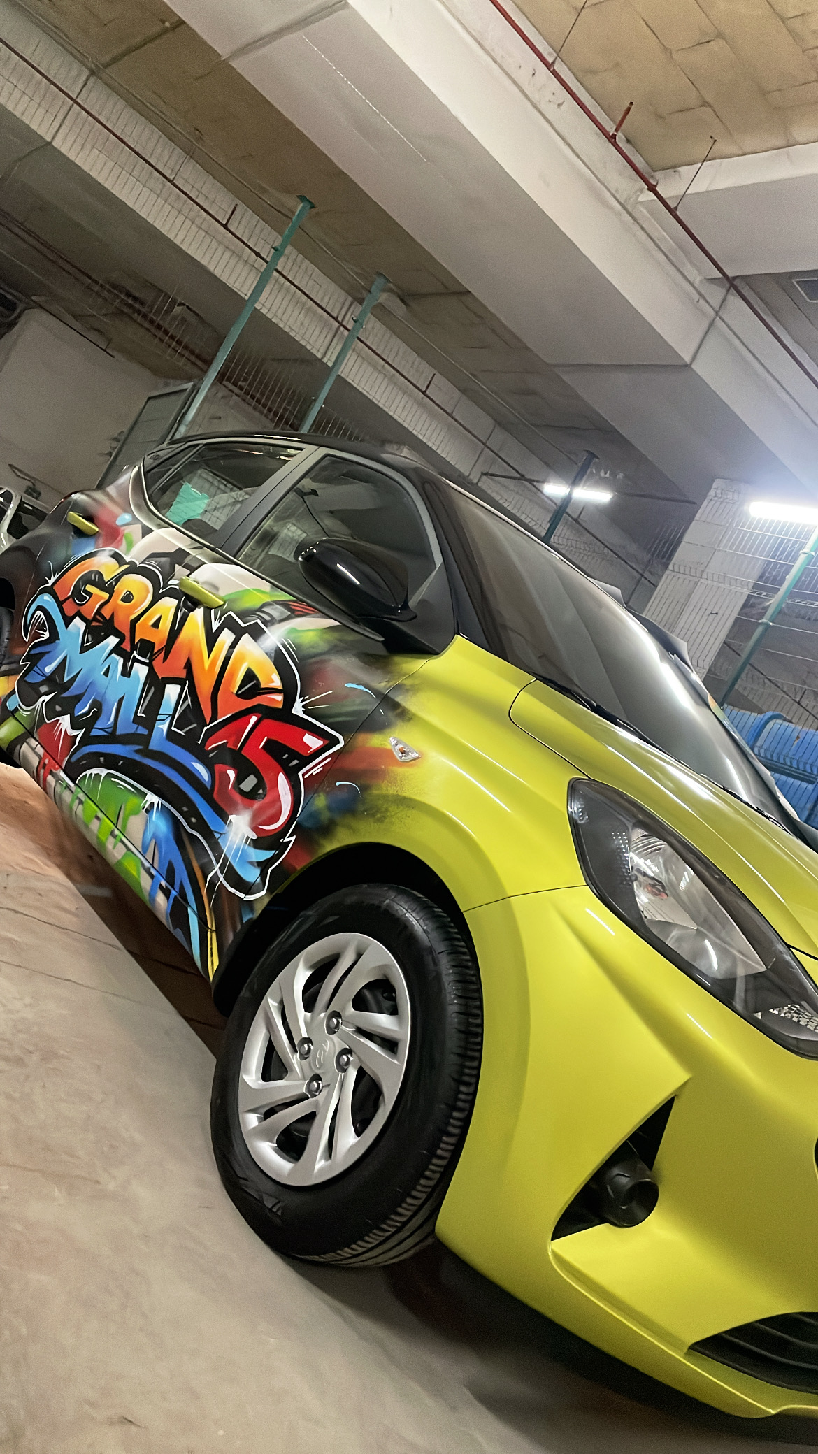 C6F81D4C-48AA-413A-B315-FE100B716118